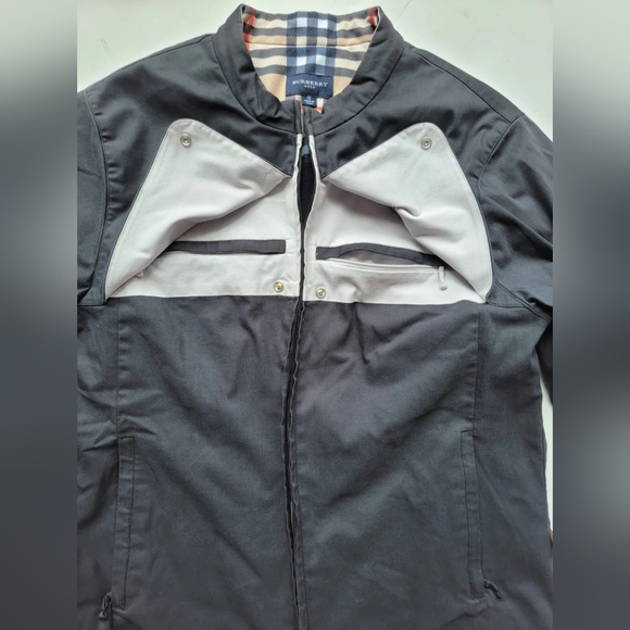 ❌️SOLD❌️ Burberry Golf Nova Check Womens Sz SMALL Black White Full Zip Jacket - Picture 8 of 11